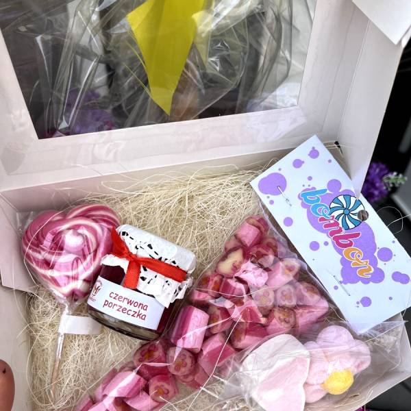 Słodki Upominek Różowy Biały