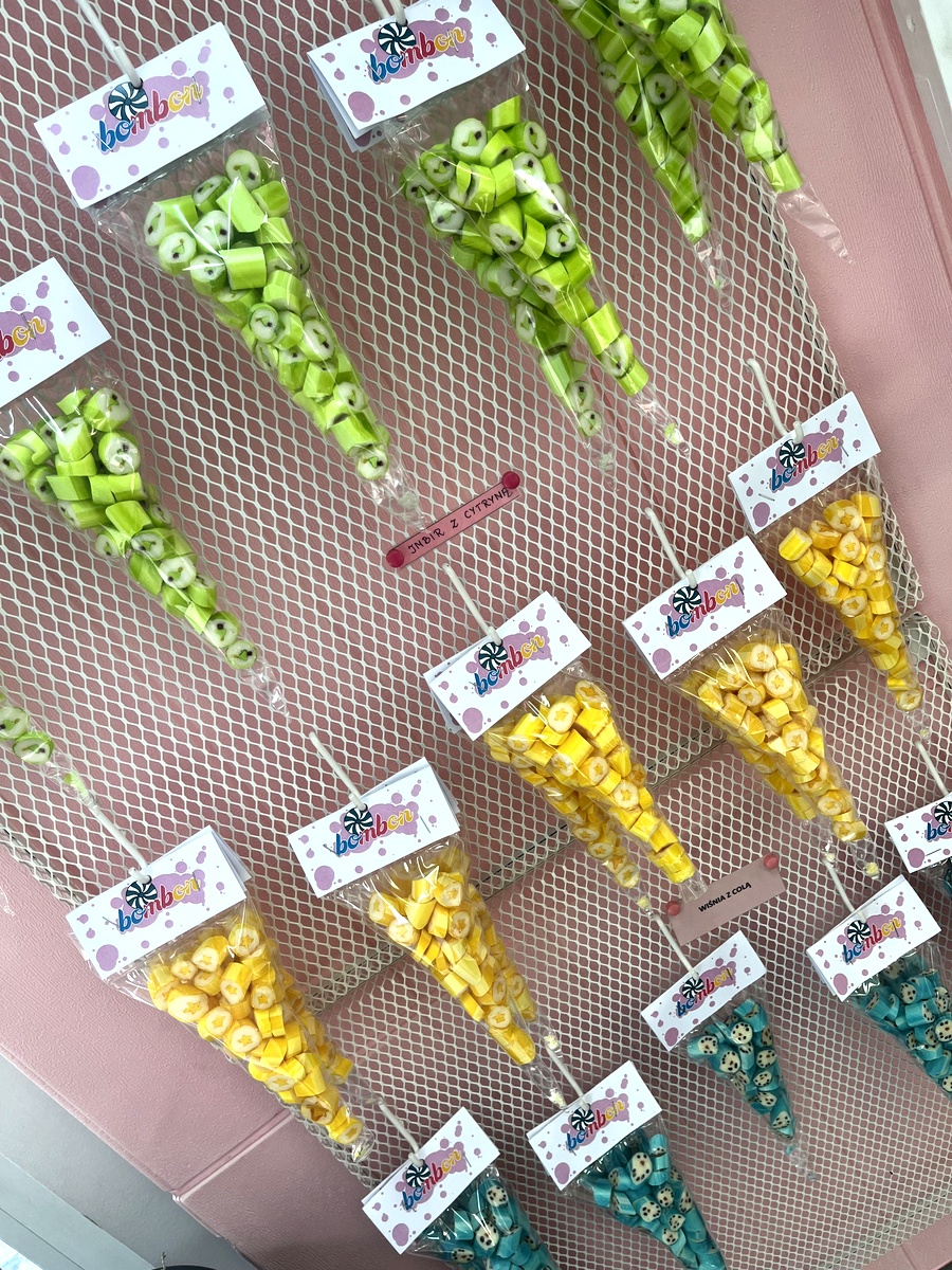 Karmelki Dekoracyjne Zielony Biały - obrazek 4