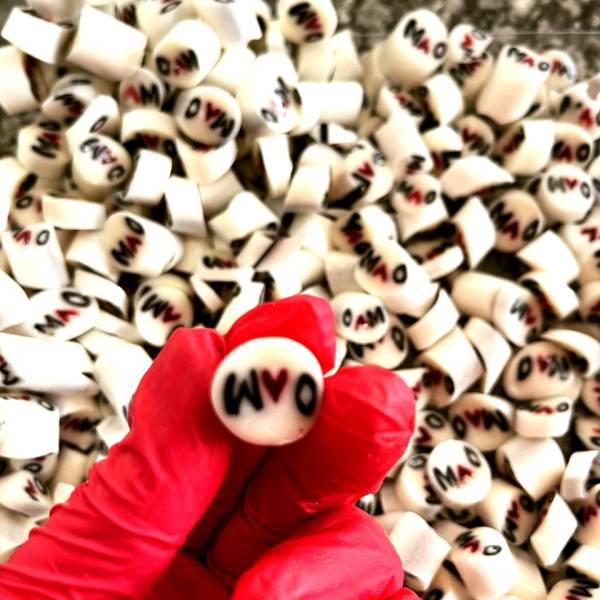 Karmelki Artystyczne Biały Czarny